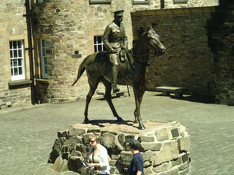 2014 Edinburgh 2014-07-09 121.JPG - 2014 Edinburgh Scotland and Newcastle England walks about towns.